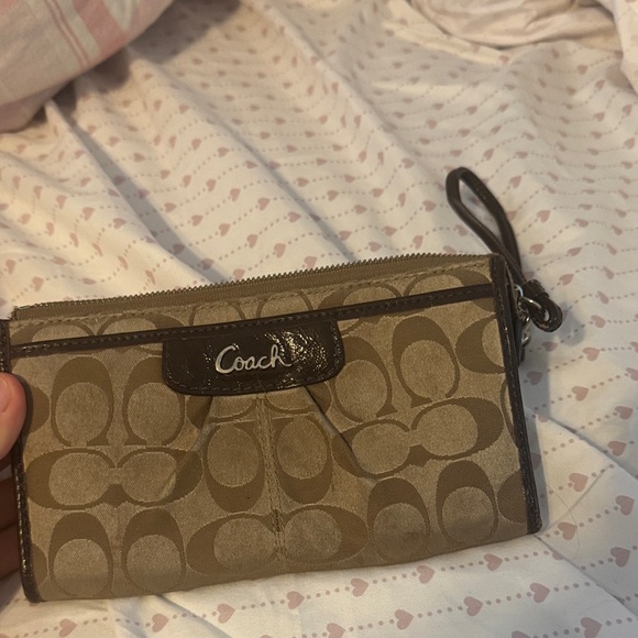 Coach Handbags - Coach Tan and Brown Signature Wristlet